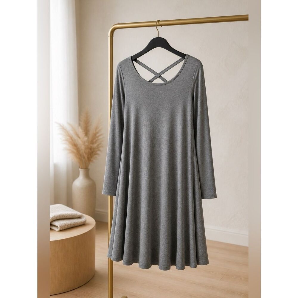 Forever 21 Heather Gray Plus Size Keyhole Back Dress 1X NEW
